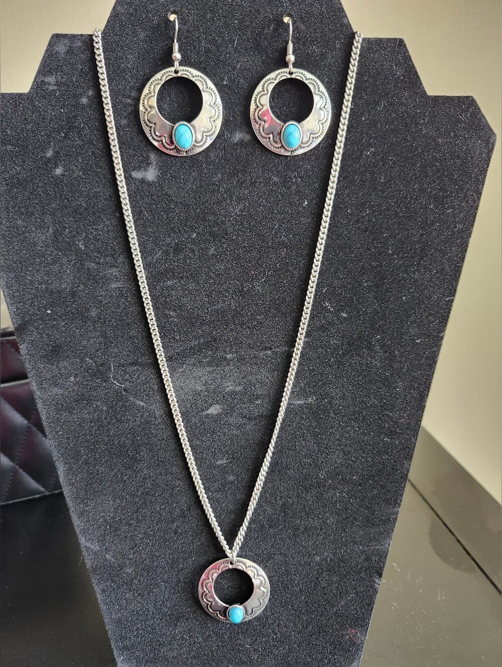 Silver-Tone Necklace and Earrings Set with Turquoise Accent